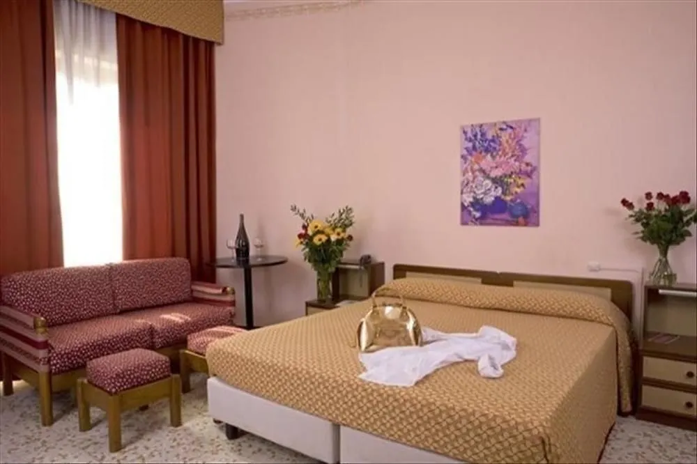 *** Hotel Silvano Diano Marina Italy